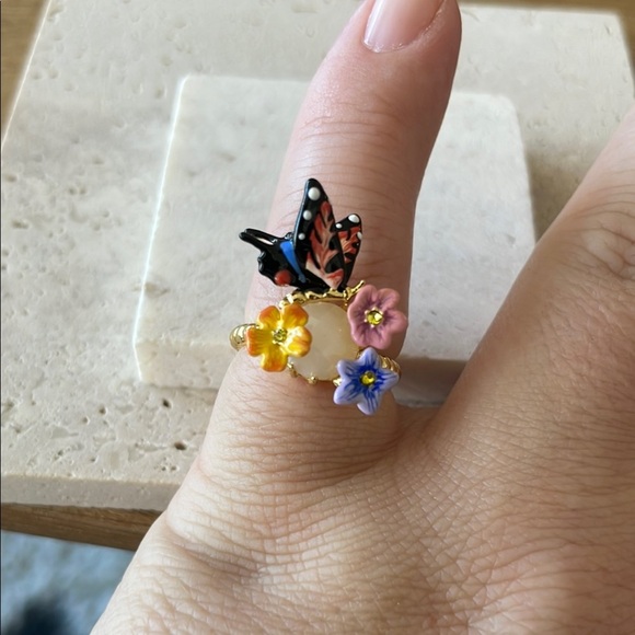 Floral Butterfly Gold Ring - Picture 2 of 3